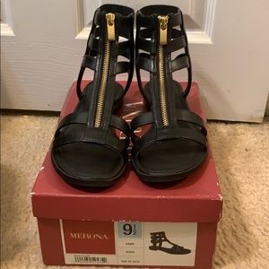 EXCELLENT CONDITION Merona Edyth sandals